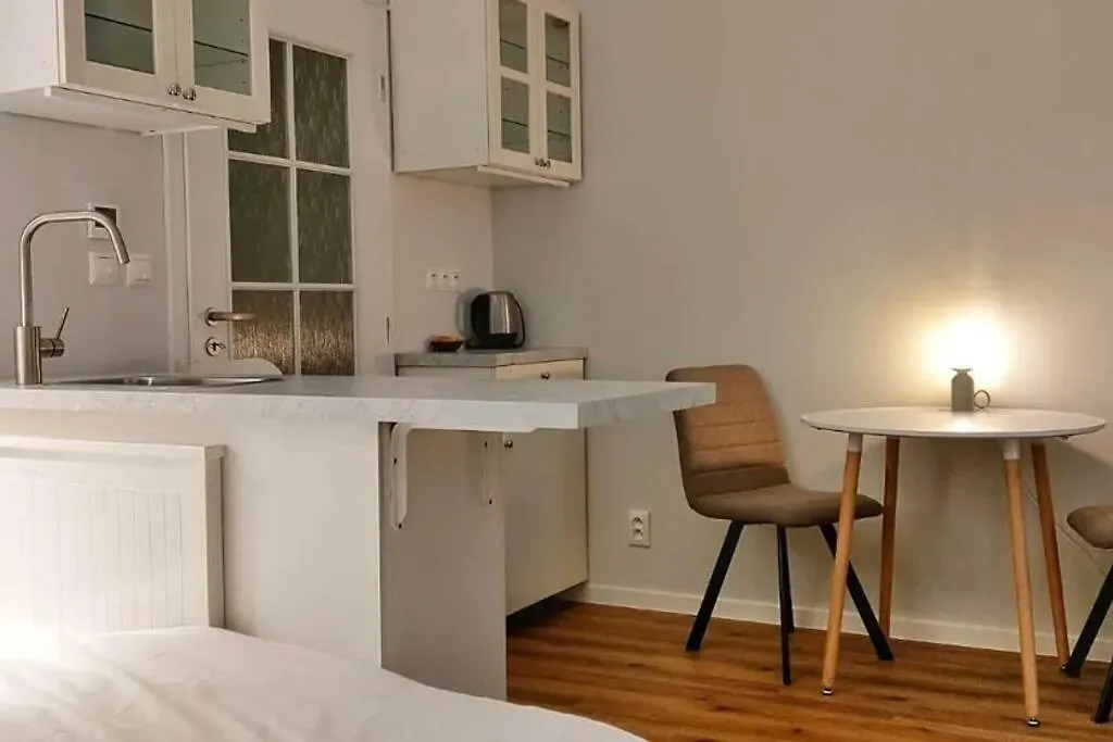 Pine - Prague Apartment